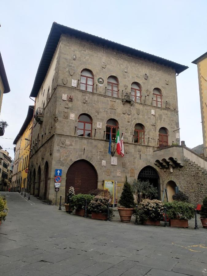 Casa Toscanella Pescia Exterior photo